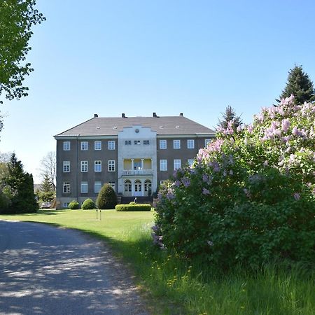 Gutshaus Volzrade Boutique Hotel Lubtheen Exterior photo